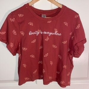 Beauty Is Everywhere Cropped Top with Butterfly Print Size Large Butterfly Shirt
